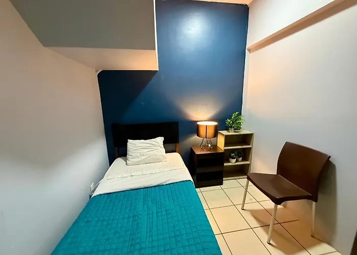 Pensión Roomies - Santamaria México DF