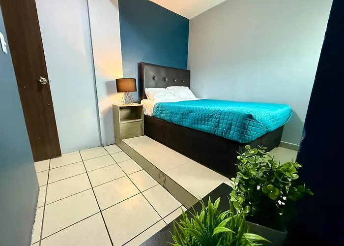 Pensión Roomies - Santamaria México DF